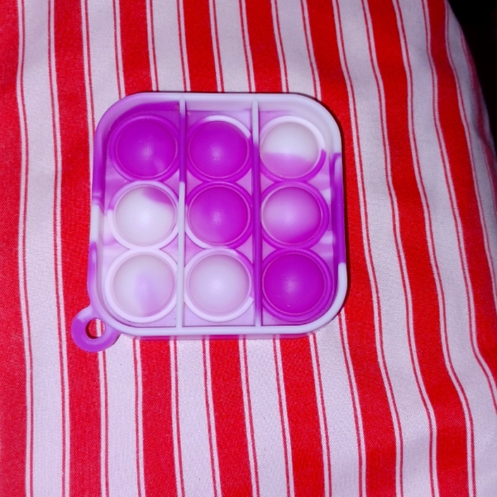 A mini pop-it